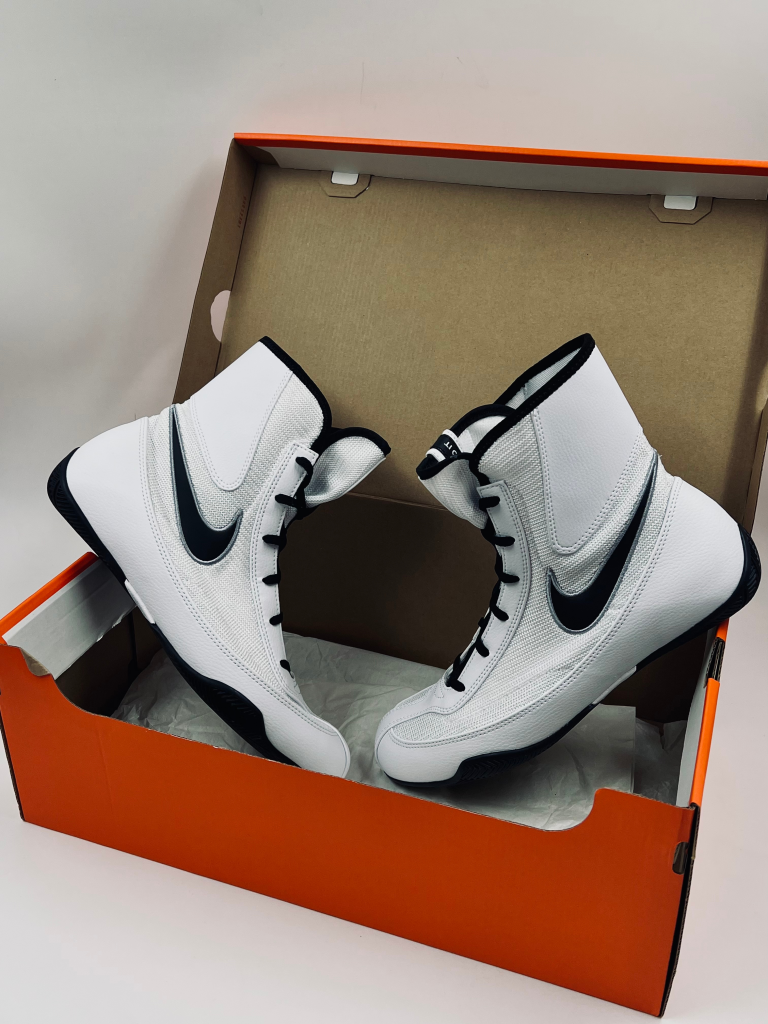Боксёрки Nike Machomai 2.0 White/Black/Wolf Grey