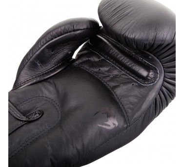 Боксерские перчатки VENUM GIANT 3.0 - NAPPA LEATHER - BLACK/BLACK