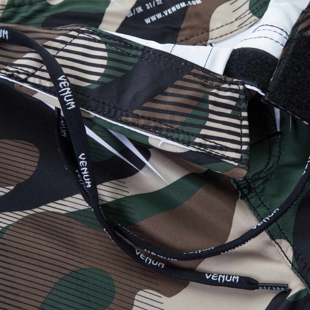 Шорты VENUM CAMO HERO FIGHTSHORTS - GREEN/BROWN