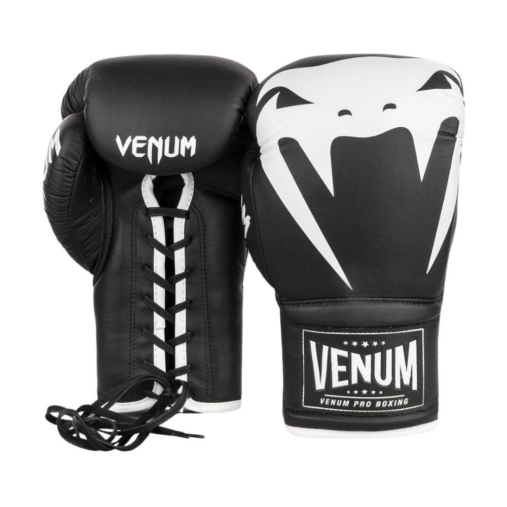 Боксерские перчатки VENUM GIANT 2.0 - WITH LACES - BLACK/WHITE