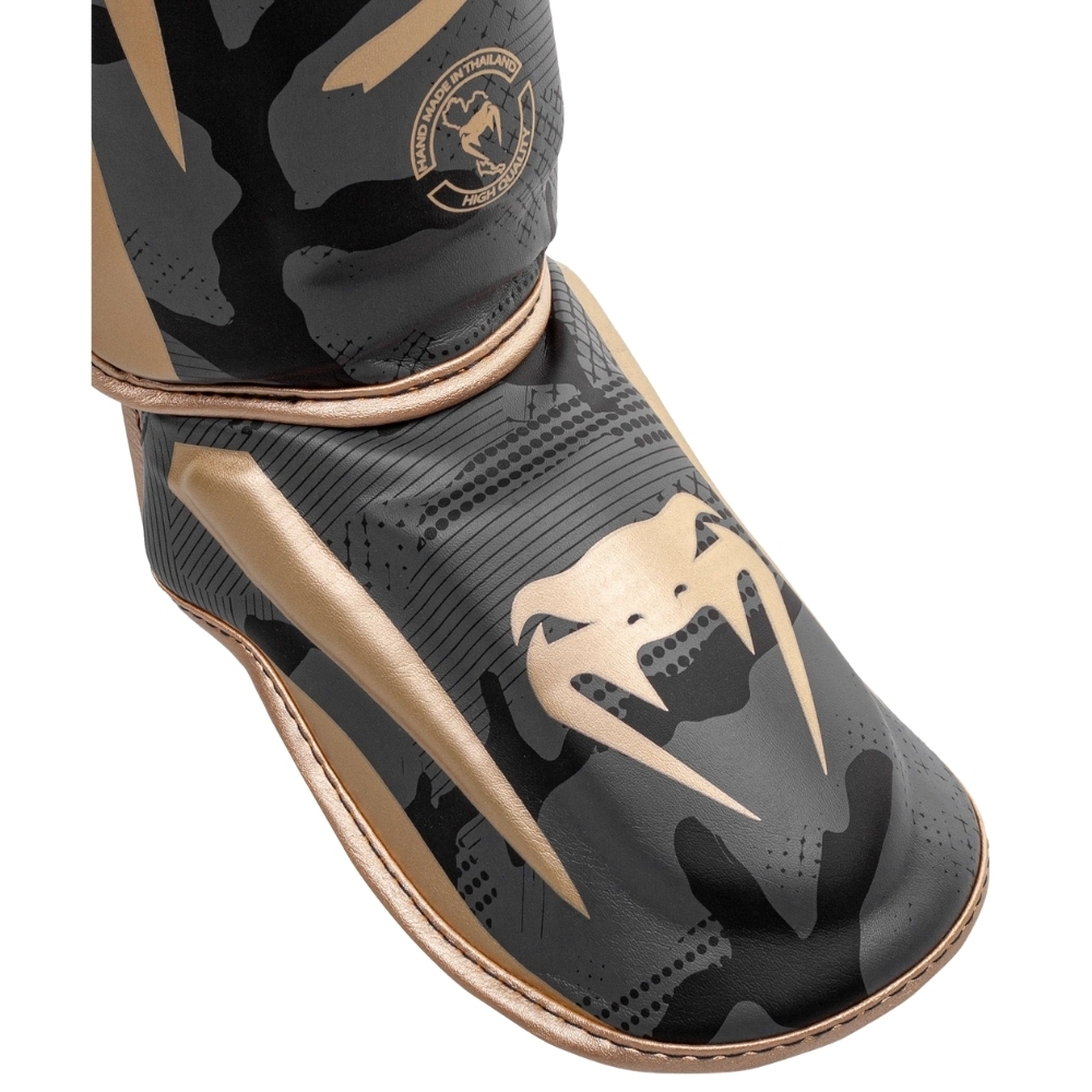 Защита на ноги VENUM ELITE - DARK CAMO/GOLD