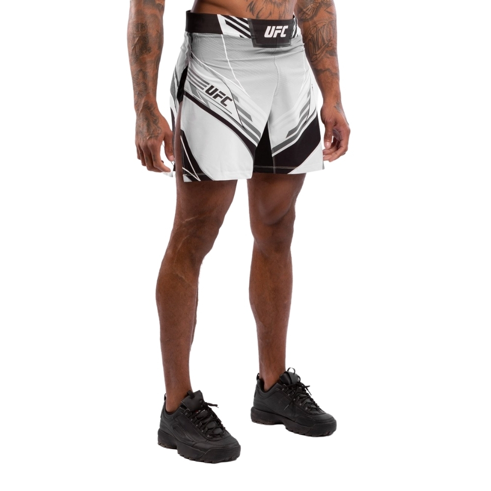 Шорты UFC VENUM AUTHENTIC FIGHT NIGHT - WHITE