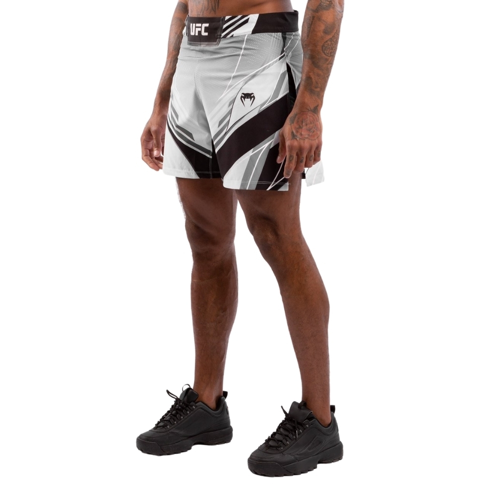 Шорты UFC VENUM AUTHENTIC FIGHT NIGHT - WHITE