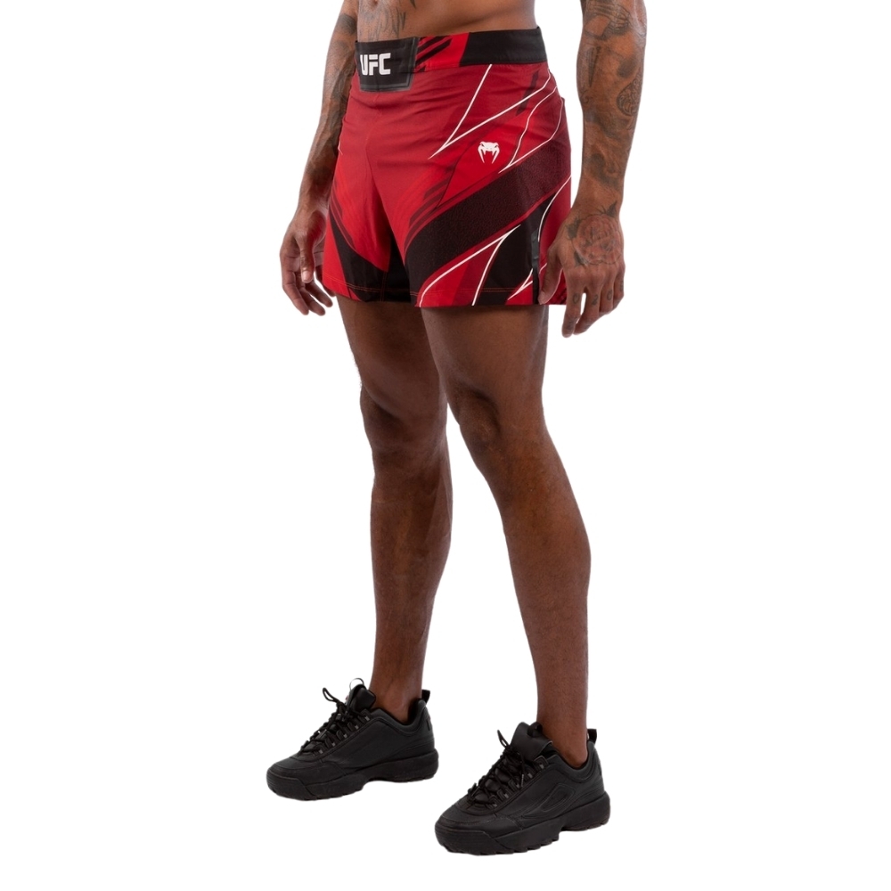 Шорты UFC VENUM AUTHENTIC FIGHT NIGHT - SHORT FIT - RED