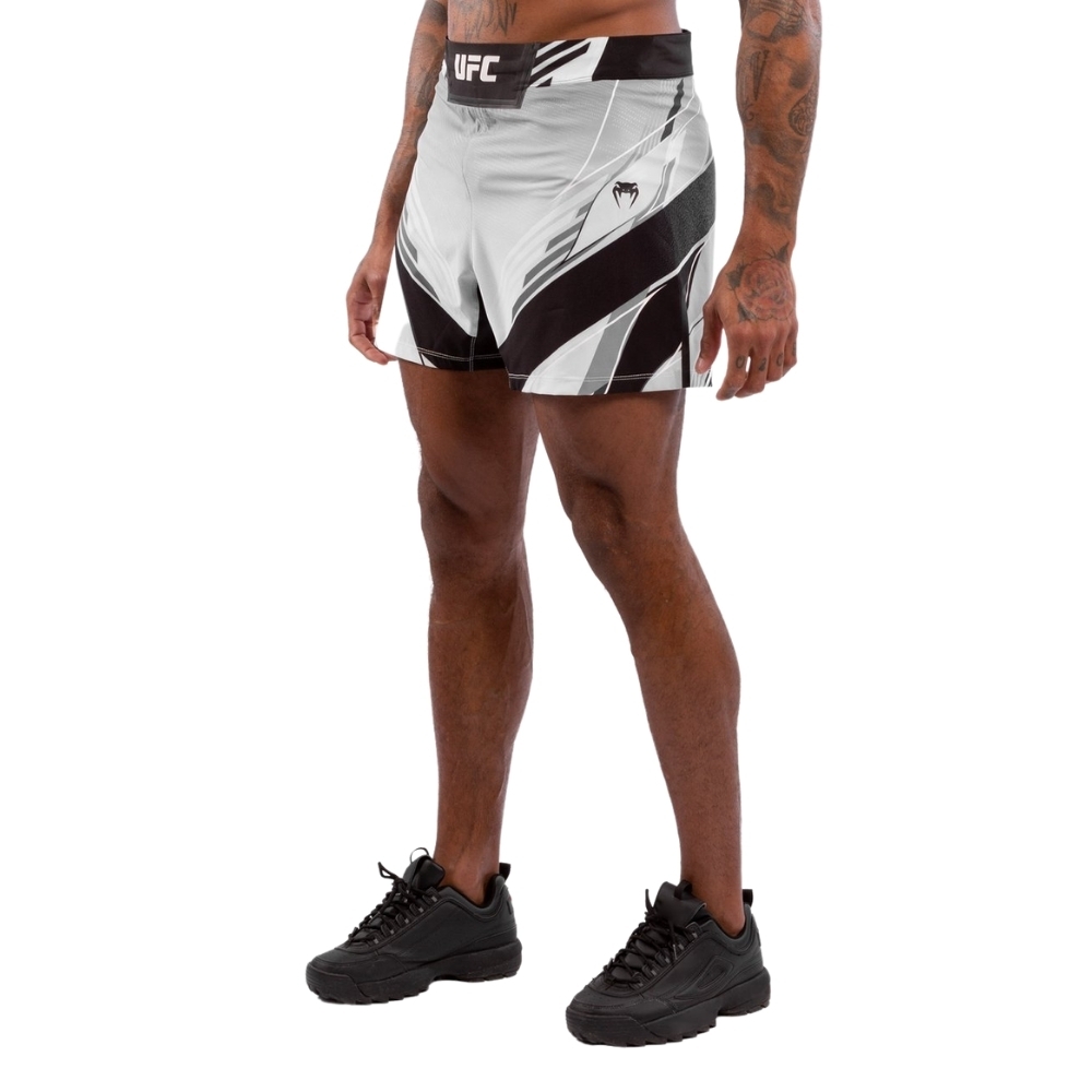 Шорты UFC VENUM AUTHENTIC FIGHT NIGHT - SHORT FIT - WHITE