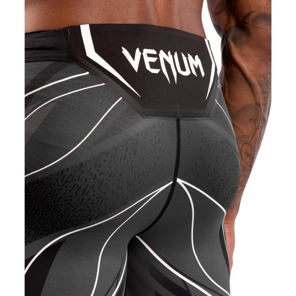Шорты UFC VENUM AUTHENTIC FIGHT NIGHT - LONG FIT - BLACK
