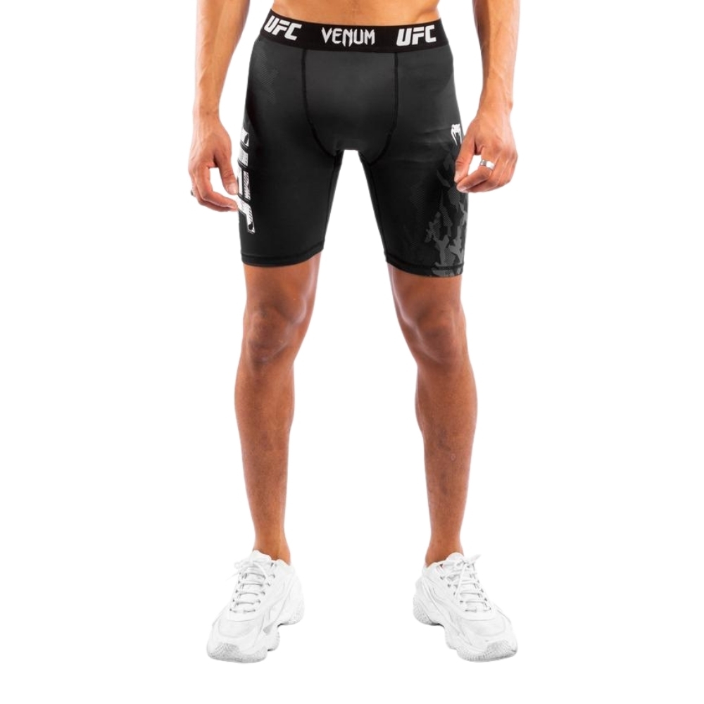 Шорты UFC VENUM AUTHENTIC FIGHT WEEK - BLACK