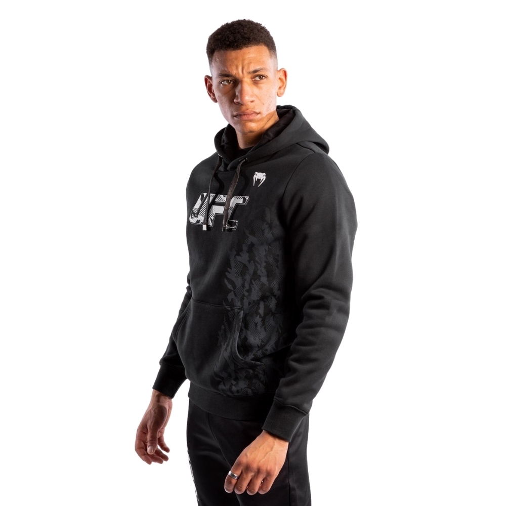 Худи UFC VENUM AUTHENTIC FIGHT WEEK - BLACK