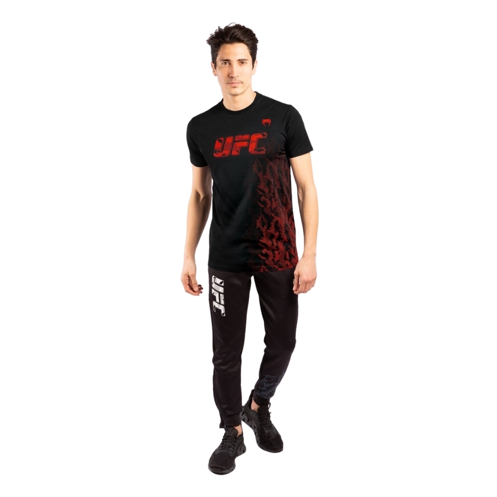 Футболка UFC VENUM AUTHENTIC FIGHT WEEK MEN'S SHORT SLEEVE - BLACK
