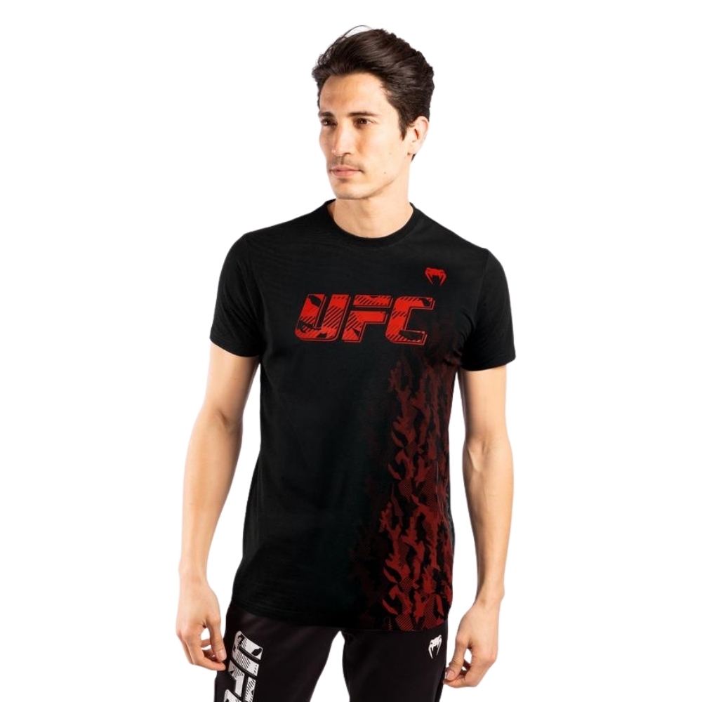 Футболка UFC VENUM AUTHENTIC FIGHT WEEK MEN'S SHORT SLEEVE - BLACK