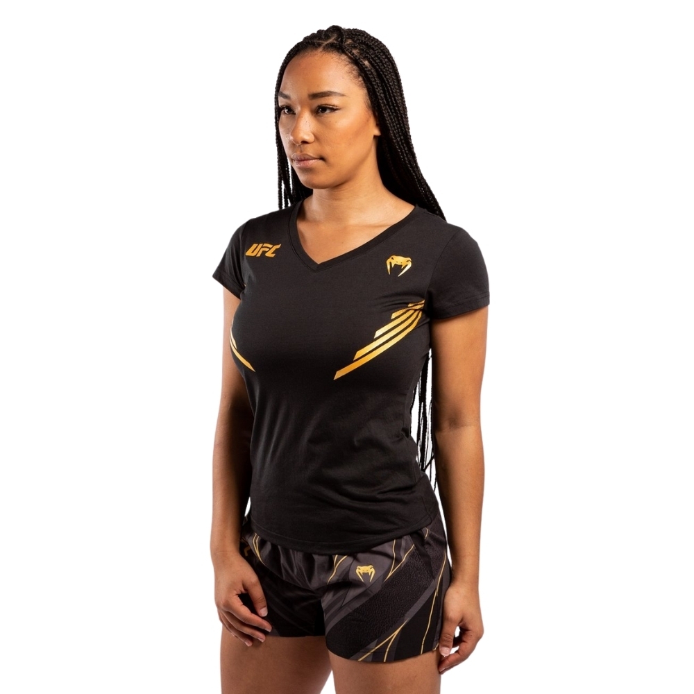 Футболка женская UFC VENUM REPLICA - CHAMPION