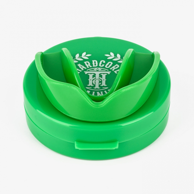 Боксерская капа Hardcore Training Base Green.