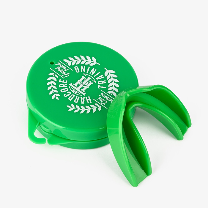 Боксерская капа Hardcore Training Base Green.