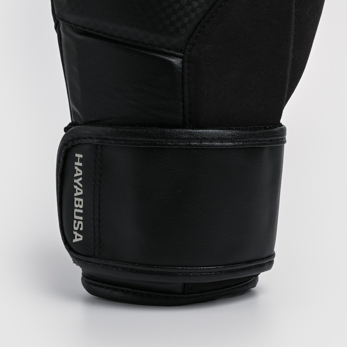 Боксерские перчатки Hayabusa T3 Black