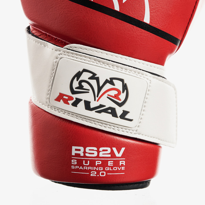 Перчатки для спарринга Rival RS2V
