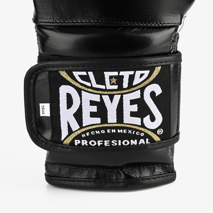 Тренировочные перчатки Cleto Reyes E600 Black